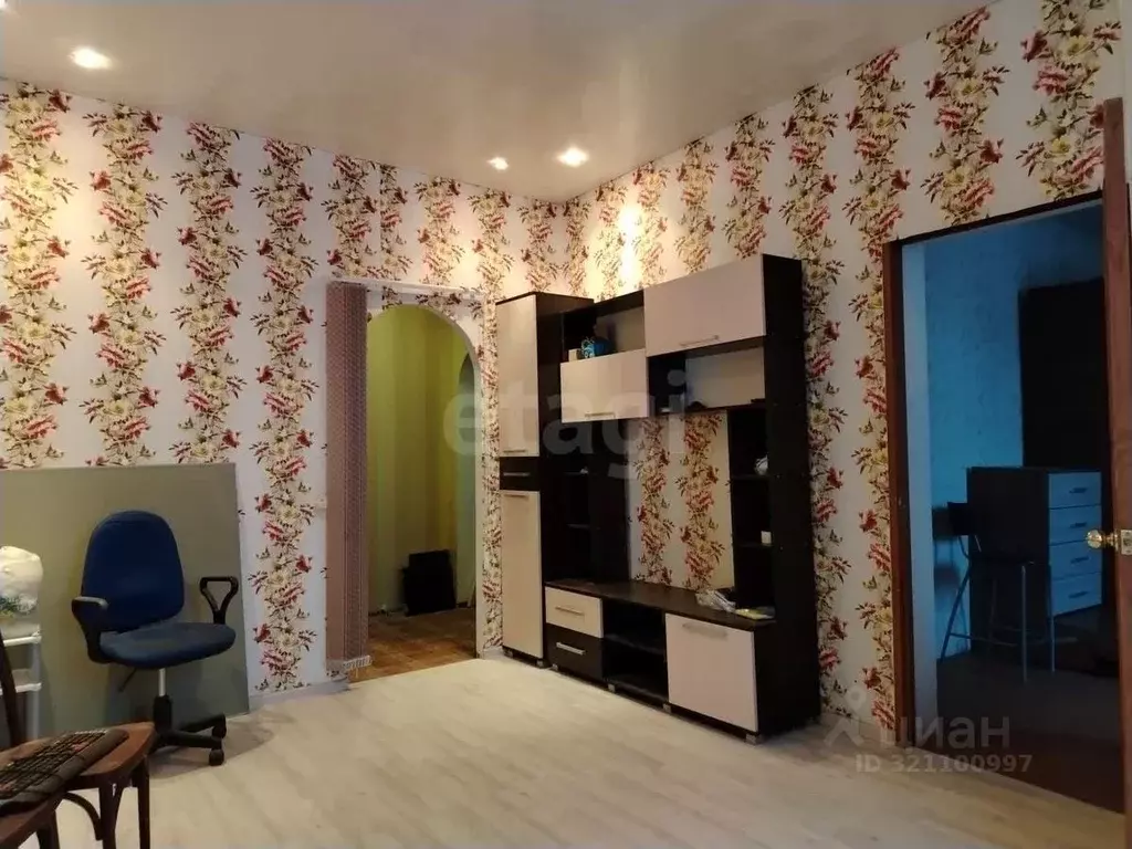 2-к кв. Смоленская область, Смоленск пос. Серебрянка, 52 (41.8 м) - Фото 1