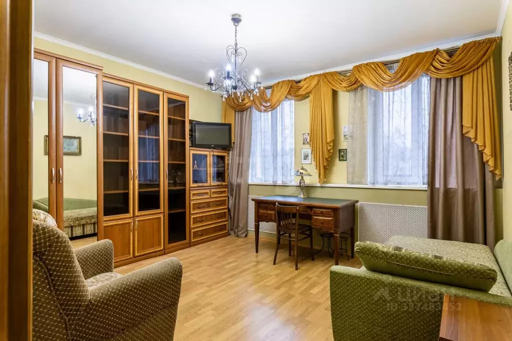 3-к кв. Санкт-Петербург Енотаевская ул., 4 (67.2 м) - Фото 1