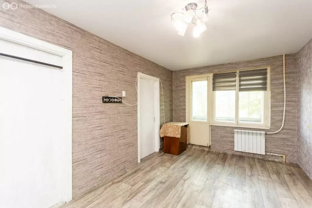 4-комнатная квартира: Оренбург, проспект Победы, 150/1 (60.5 м) - Фото 1