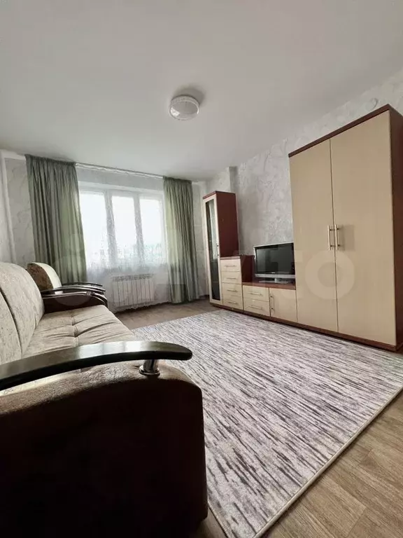 3-к. квартира, 90 м, 2/18 эт. - Фото 0