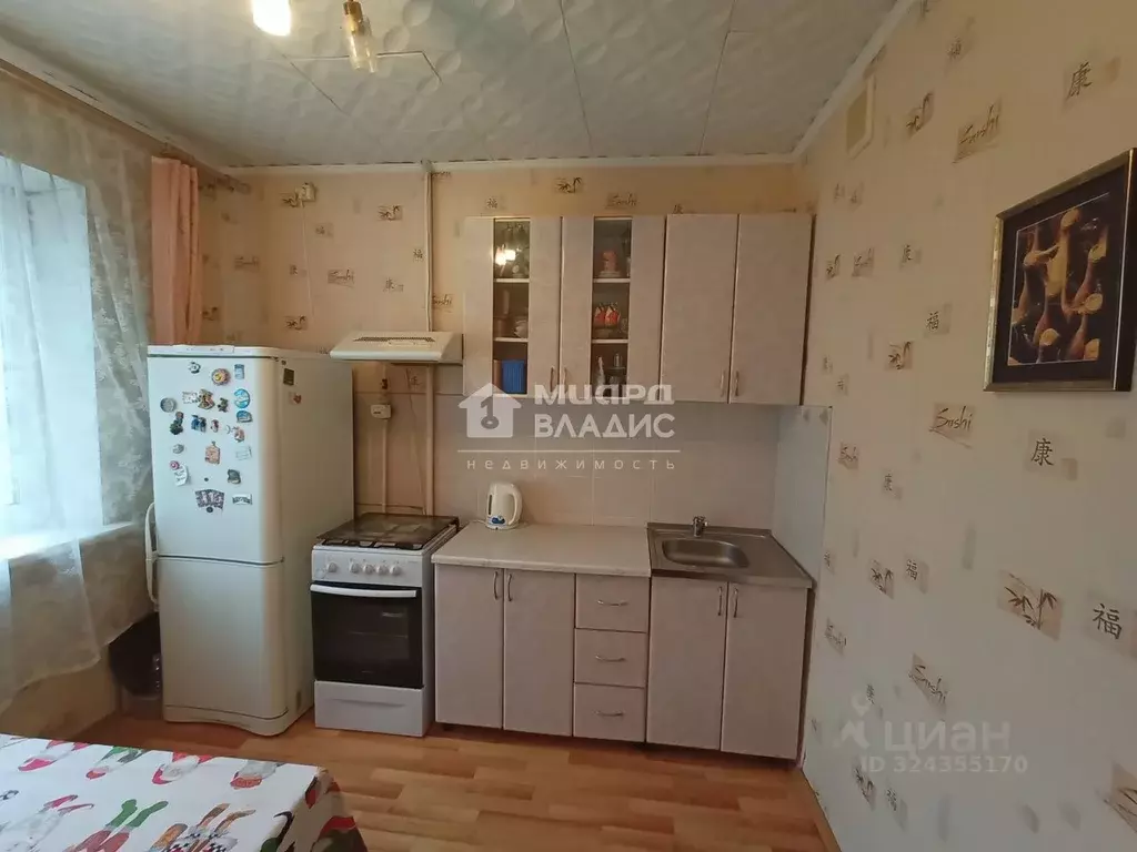 3-к кв. Омская область, Омск ул. Крупской, 1 (63.1 м) - Фото 1