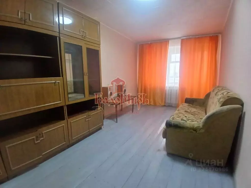 3-к кв. Владимирская область, Александров ул. Октябрьская, 6 (58.7 м) - Фото 1