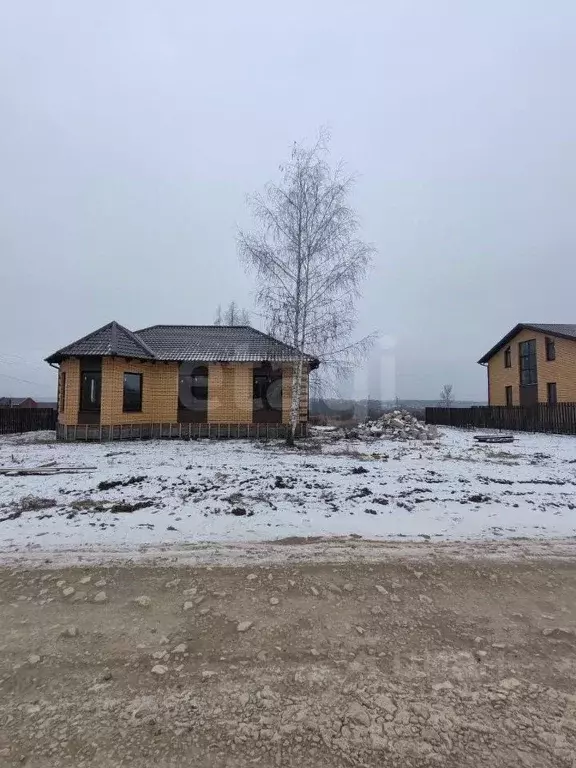 Дом в Тульская область, Тула городской округ, д. Медвенка, Водный мкр ... - Фото 0