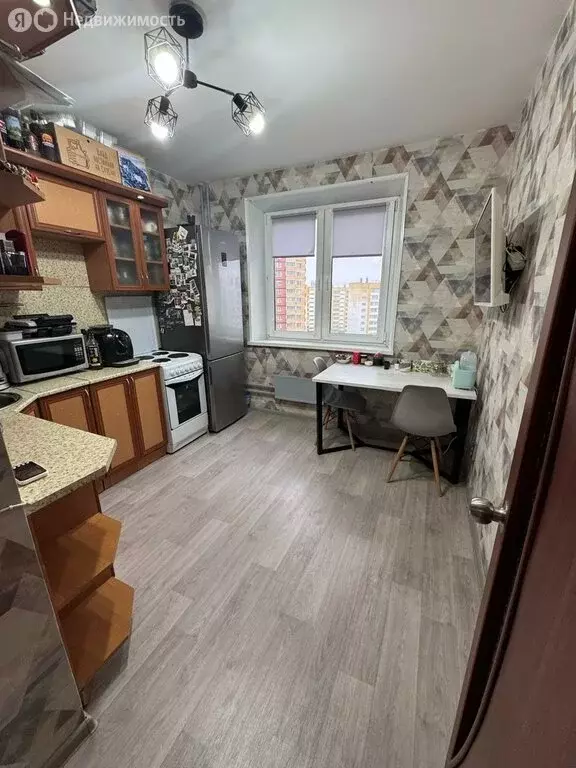 1-комнатная квартира: Челябинск, 17-й микрорайон (33 м) - Фото 0