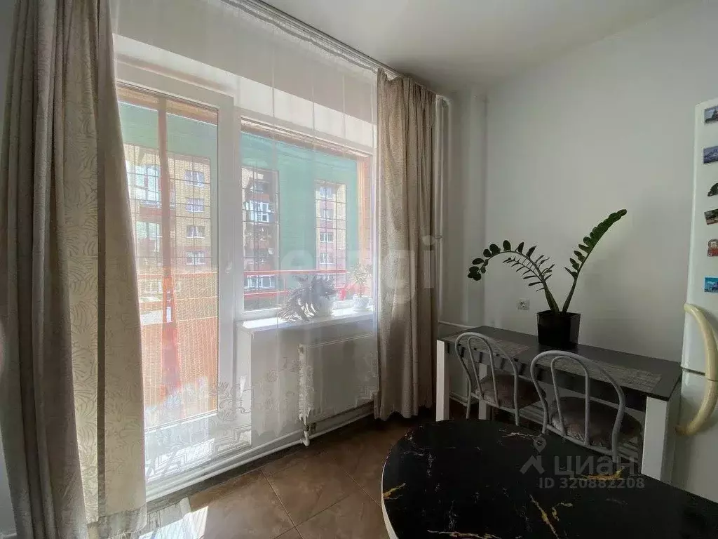 2-к кв. Калининградская область, Зеленоградск ул. Марины Расковой, 4 ... - Фото 1