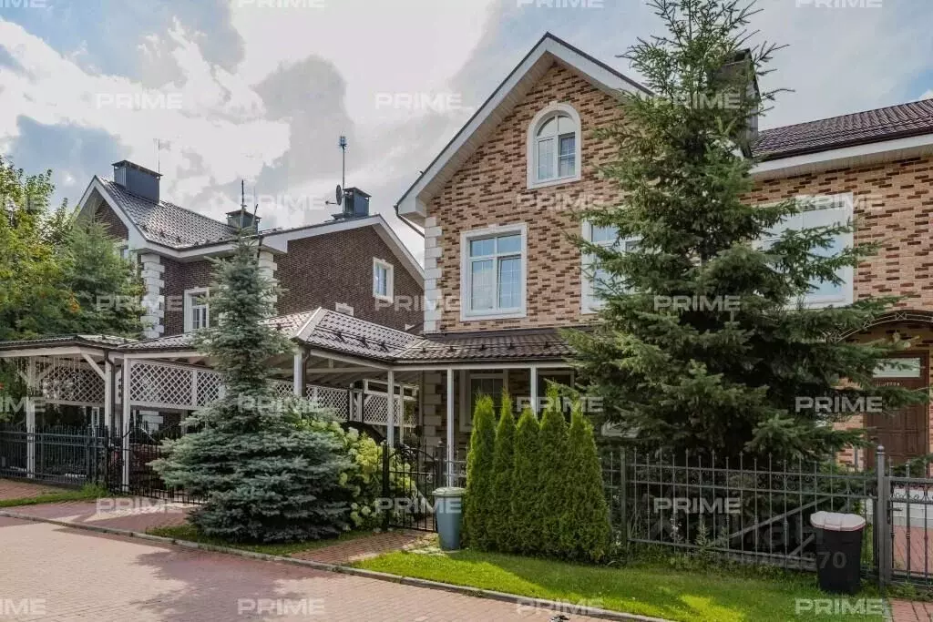 Таунхаус в Московская область, Одинцовский городской округ, д. ... - Фото 1