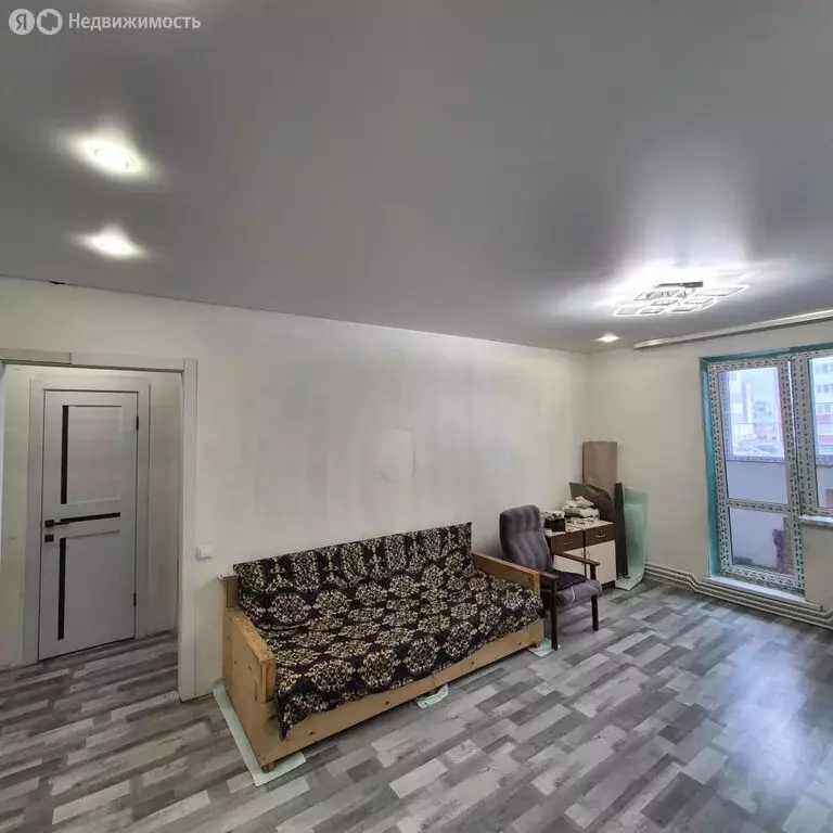 2-комнатная квартира: Чебаркуль, улица 9 Мая, 31 (56 м) - Фото 2