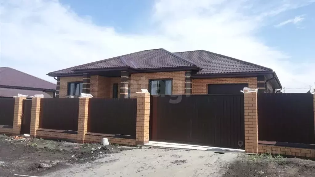 Дом в Курская область, Курский район, Новопоселеновский сельсовет, д. ... - Фото 2