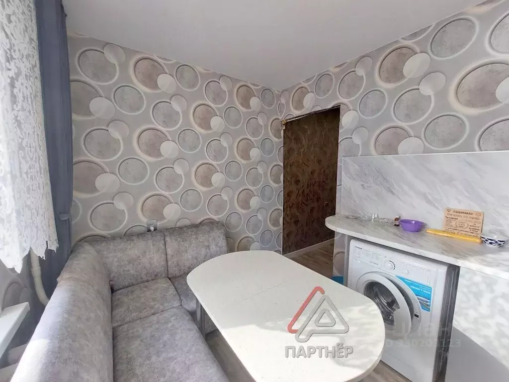 1-к кв. Ульяновская область, Димитровград Братская ул., 19 (40.0 м) - Фото 2