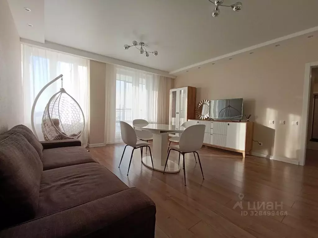 1-к кв. Тюменская область, Тюмень ул. Николая Никитина, 10 (56.0 м) - Фото 1