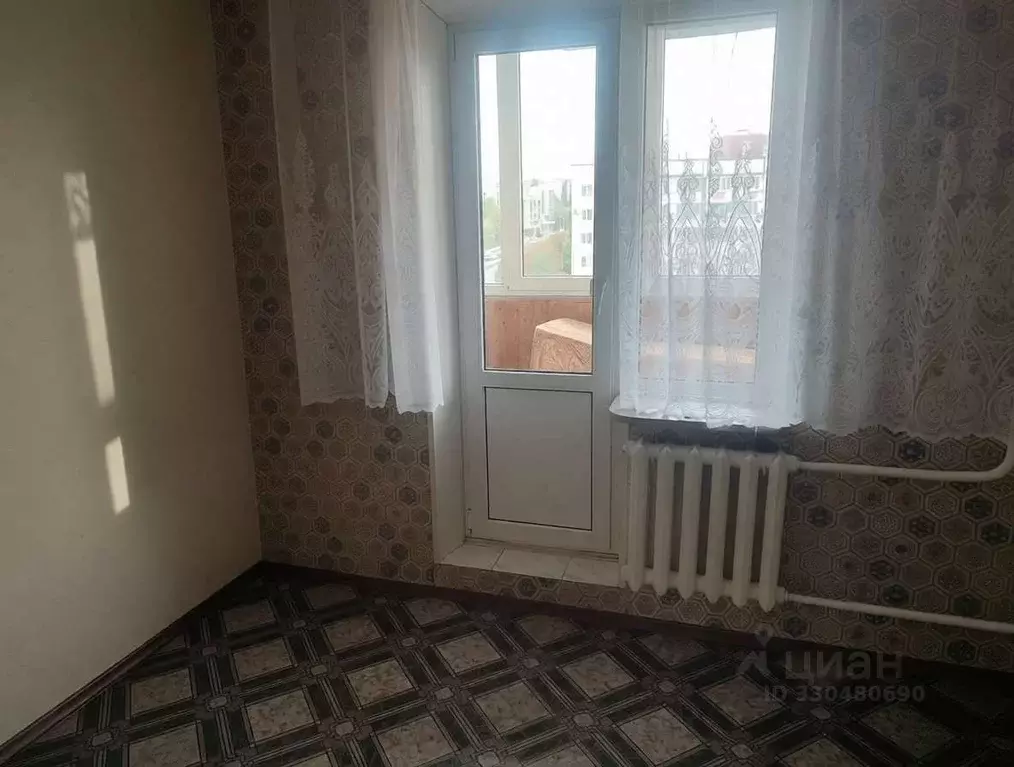 2-к кв. Белгородская область, Белгород ул. Губкина, 35 (51.1 м) - Фото 2