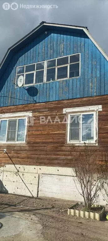Дом в Улан-Удэ, СНТ Дружба, 220 (140 м) - Фото 0