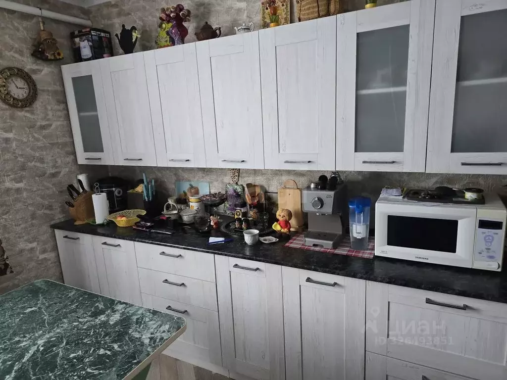 2-к кв. Калужская область, пос. Бабынино ул. Зеленая, 7 (43.2 м) - Фото 1