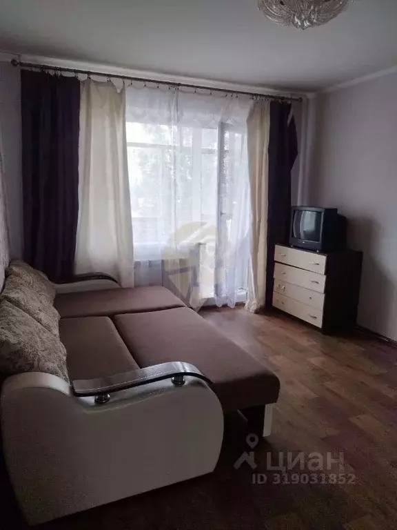 1-к кв. Белгородская область, Старый Оскол Юбилейный мкр, 9 (37.0 м) - Фото 0