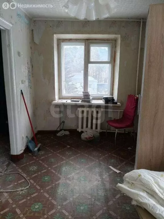 2-комнатная квартира: Северск, улица Строителей, 36 (39 м) - Фото 1