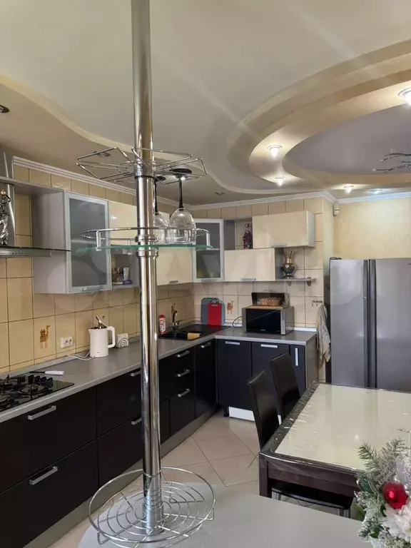 3-к. квартира, 90 м, 2/5 эт. - Фото 1