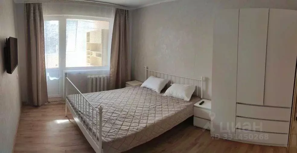 3-к кв. Крым, Симферополь ул. 60 лет Октября, 21 (65.0 м) - Фото 2