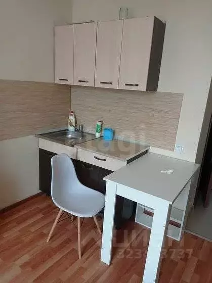 Студия Тюменская область, Тюмень Депутатская ул., 110 (21.6 м) - Фото 1