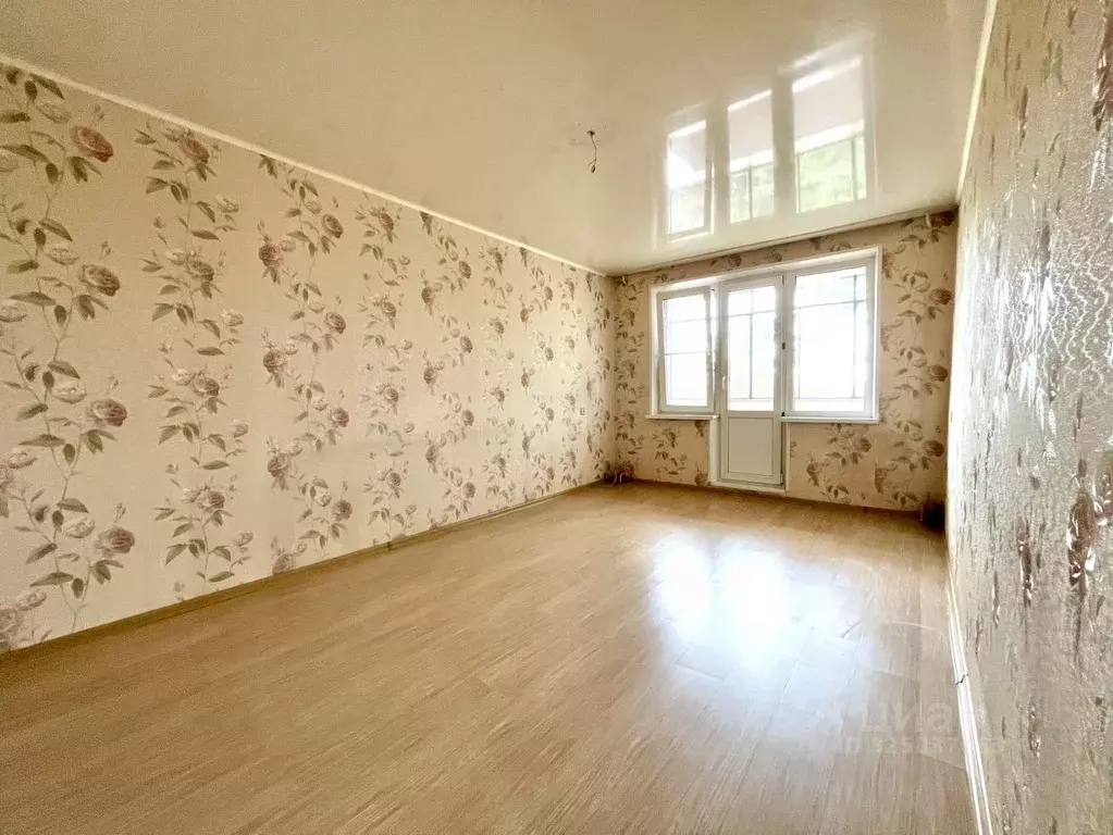 1-к кв. Челябинская область, Челябинск ул. Молодогвардейцев, 4 (31.5 ... - Фото 1