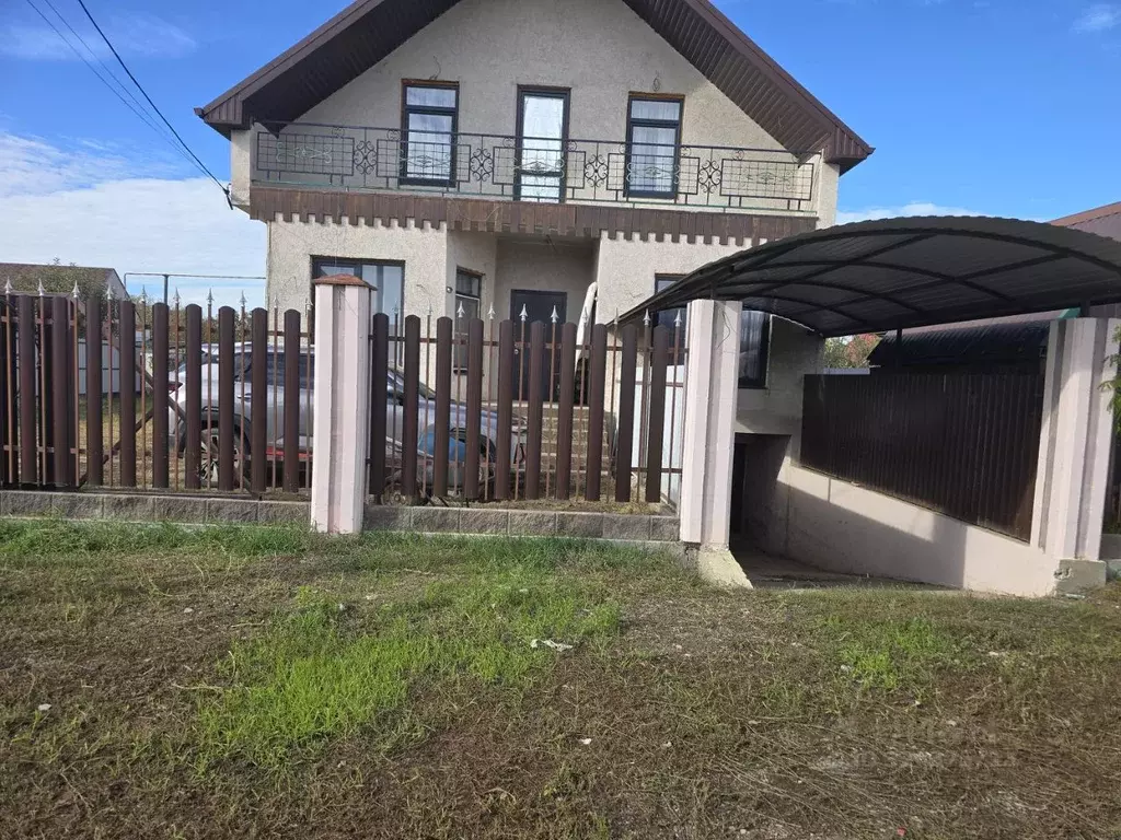 Дом в Краснодарский край, Приморско-Ахтарск ул. Гризодубовой, 27 (243 ... - Фото 1