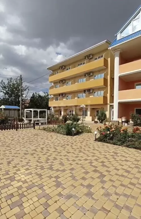 Дом в Крым, Сакский район, Новофедоровка пгт ул. Центральная (700 м) - Фото 1
