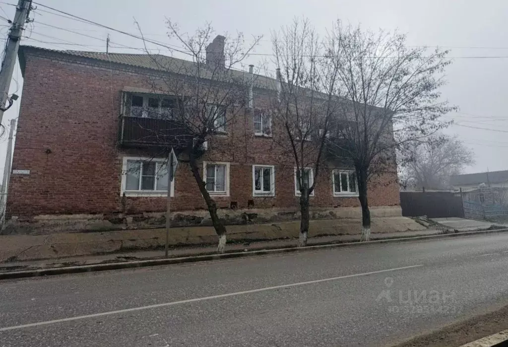 2-к кв. Астраханская область, с. Красный Яр ул. Братская, 70 (40.0 м) - Фото 1