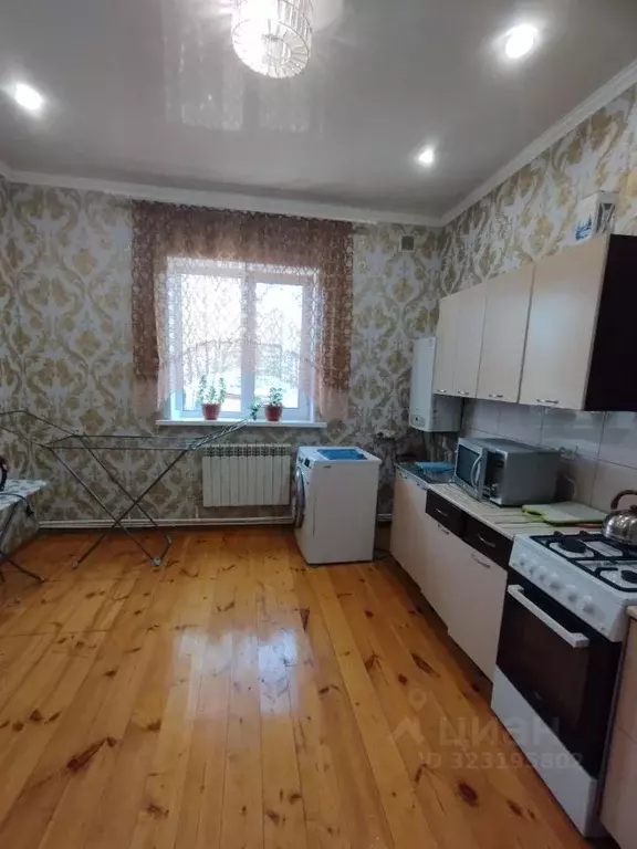 Дом в Саратовская область, Саратов проезд 1-й Магнитный, 26/28 (110 м) - Фото 1