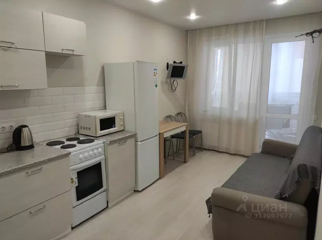 1-к кв. Татарстан, Казань ул. Аметьевская магистраль, 16к1 (38.0 м) - Фото 1