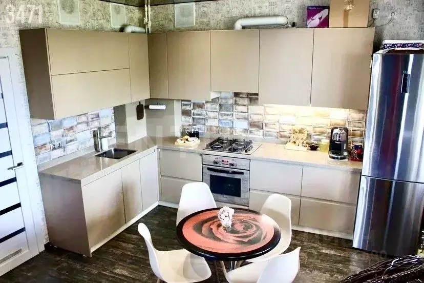 Дом в Севастополь ул. Кедрина, 2Ж (100 м) - Фото 2