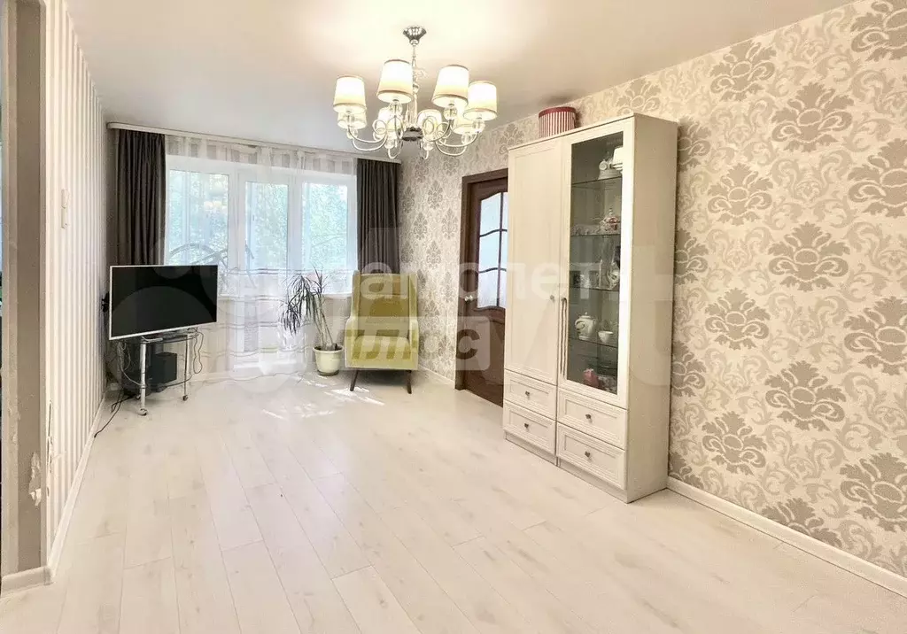 2-к. квартира, 46 м, 4/5 эт. - Фото 1