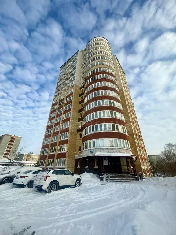 2-к кв. Кировская область, Киров ул. Крупской, 10 (66.0 м) - Фото 1