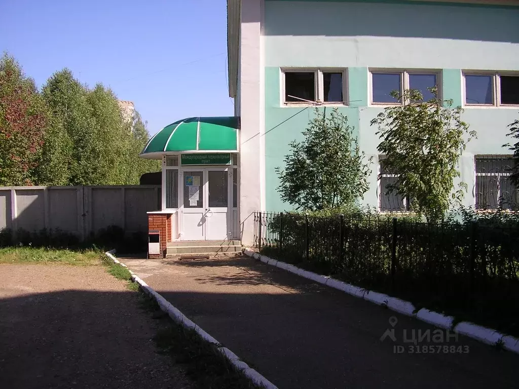 Помещение свободного назначения в Башкортостан, Благовещенск ул. ... - Фото 1