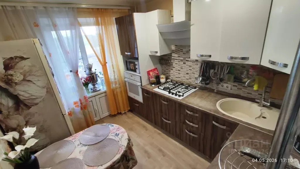 3-к кв. Кировская область, Киров Сормовская ул., 40 (61.8 м) - Фото 2