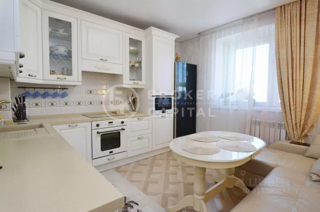 Квартира, 3 комнаты, 93.4 м - Фото 0
