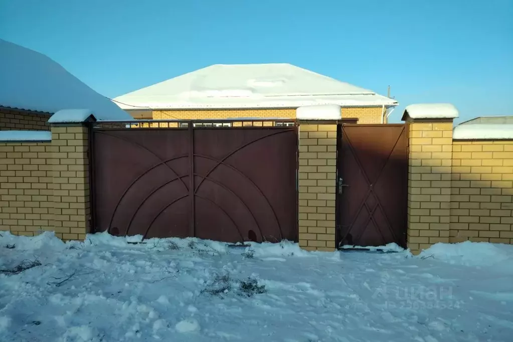 Дом в Башкортостан, Мелеузовский район, Иштугановский сельсовет, д. ... - Фото 2