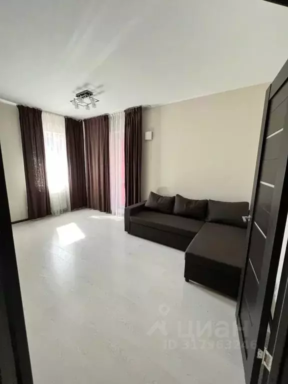 2-к кв. Карелия, Петрозаводск наб. Варкауса, 21 (50.0 м) - Фото 1