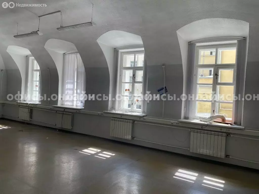 Офис (3500 м) - Фото 2