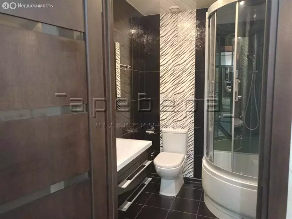 3-комнатная квартира: Красноярск, Капитанская улица, 8 (90 м) - Фото 1