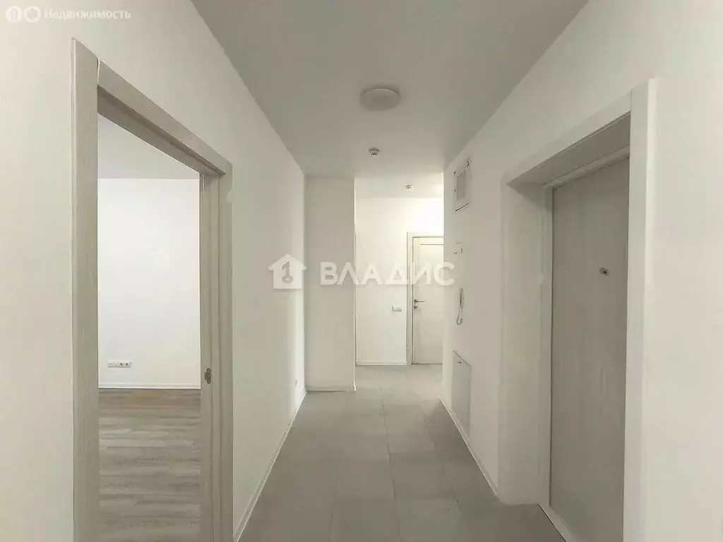 3-комнатная квартира: Москва, Амурская улица, 1к1 (72.6 м) - Фото 2