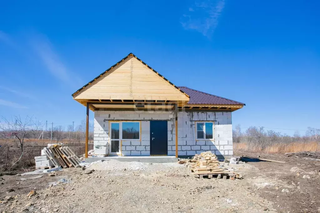 Дом в Хабаровский край, Хабаровск Урожай-2 СНТ,  (50 м) - Фото 1