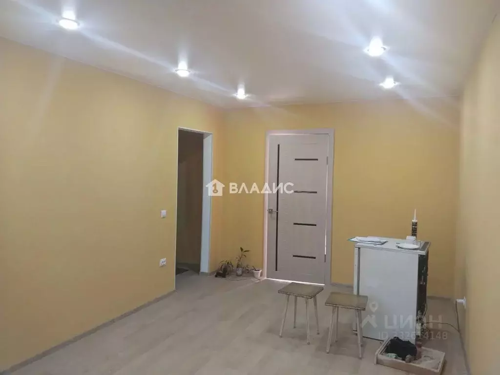 2-к кв. Бурятия, Улан-Удэ ул. Антонова, 16 (46.7 м) - Фото 1