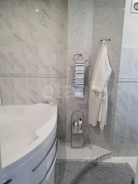 2-к кв. Крым, Евпатория просп. Победы, 85А (52.0 м) - Фото 1