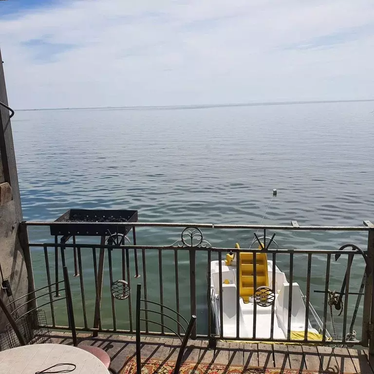 Дом в Ростовская область, Таганрог ул. Адмирала Крюйса, 32 (100 м) - Фото 2