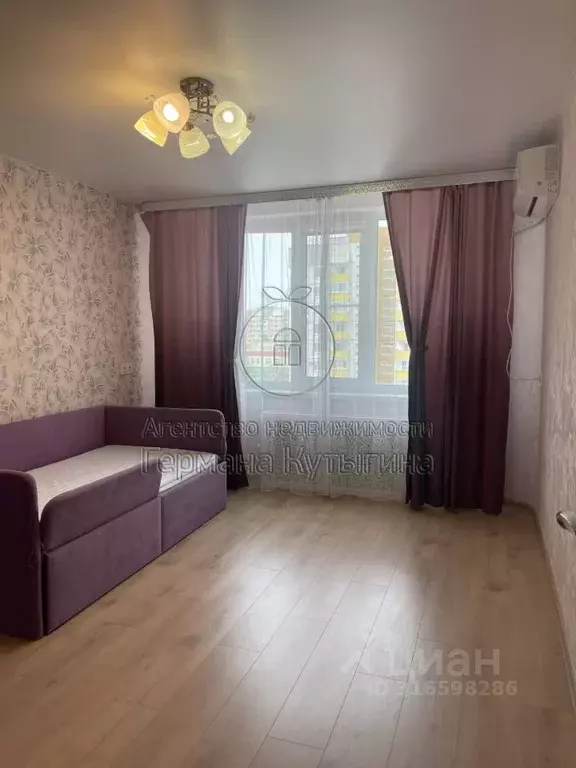 3-к кв. Волгоградская область, Волжский ул. Имени генерала Карбышева, ... - Фото 0