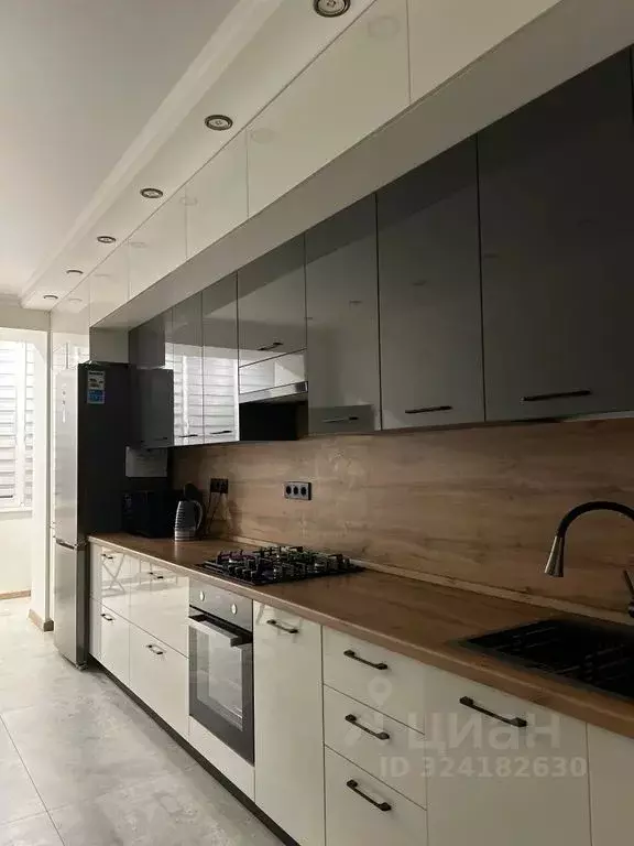 1-к кв. Северная Осетия, Владикавказ просп. Героев Отечества, 6 (57.0 ... - Фото 1