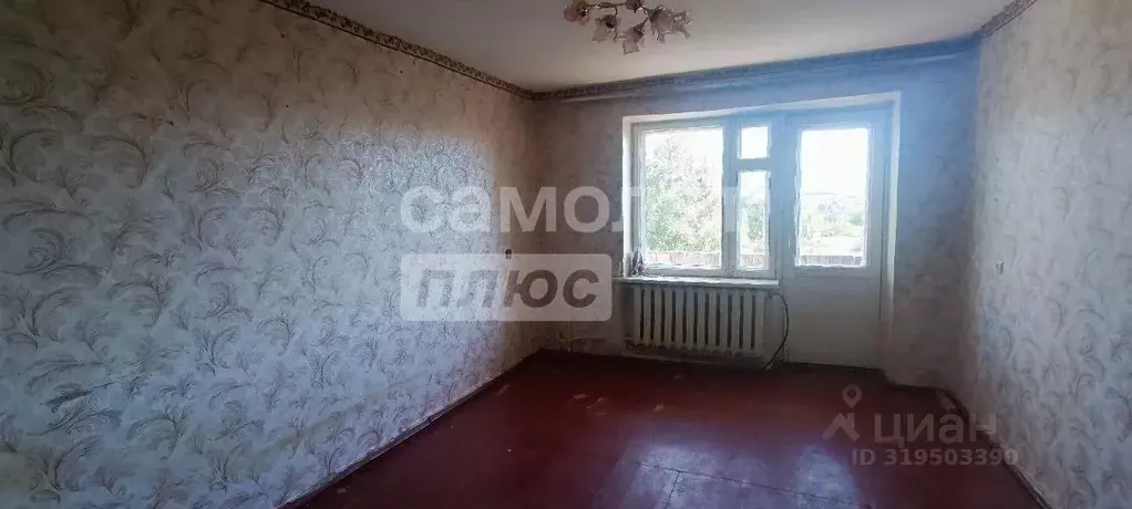 3-к кв. Курская область, Щигры Красная ул., 57 (61.1 м) - Фото 0