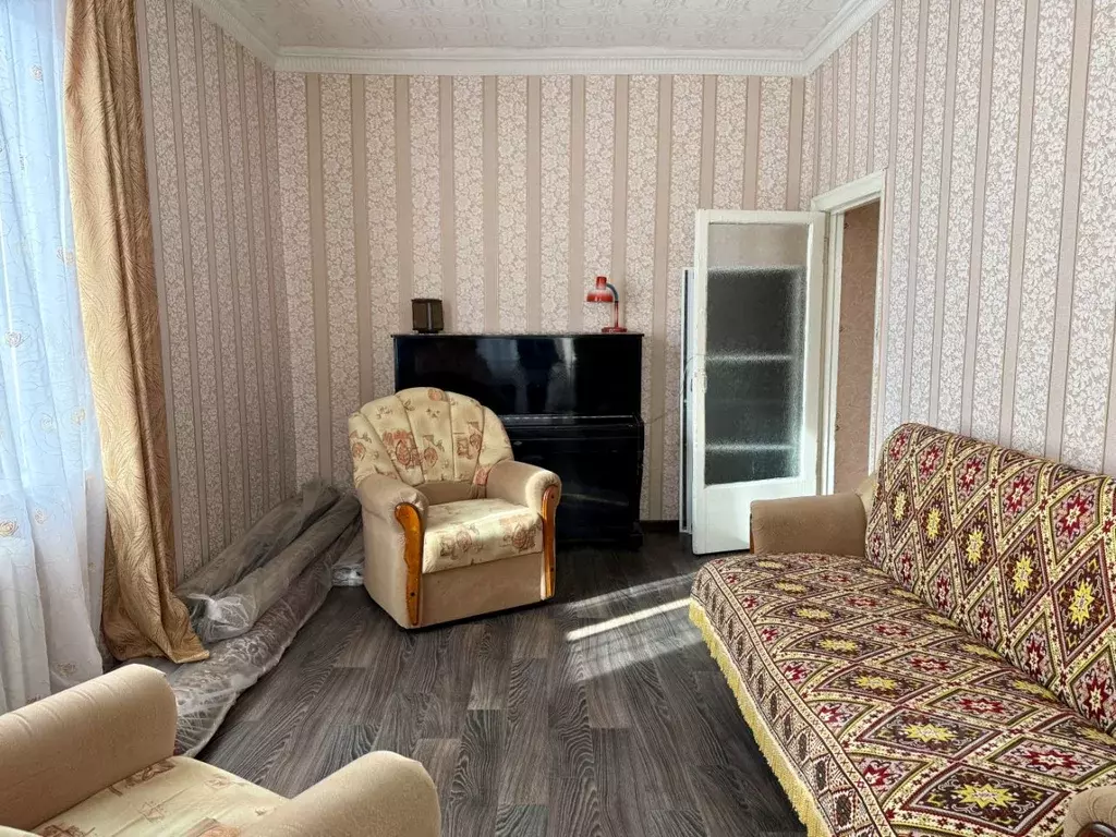 3-к кв. Волгоградская область, Волжский ул. Имени Карла Маркса, 32 ... - Фото 1