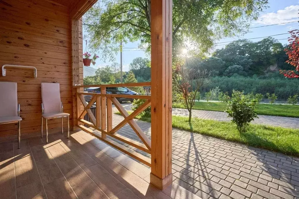 Комната Адыгея, Майкопский район, пос. Каменномостский ул. Речная, 34 - Фото 2