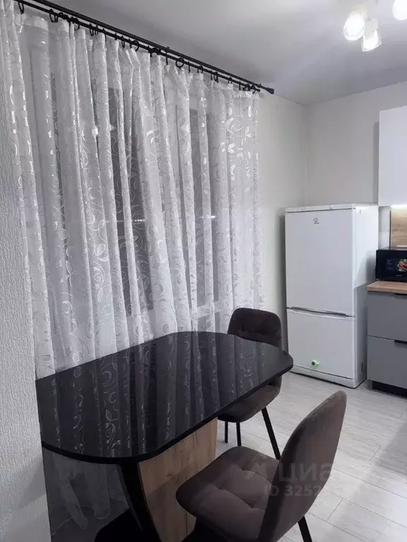 1-к кв. Татарстан, Казань ул. Александра Курынова, 5к2 (38.0 м) - Фото 2