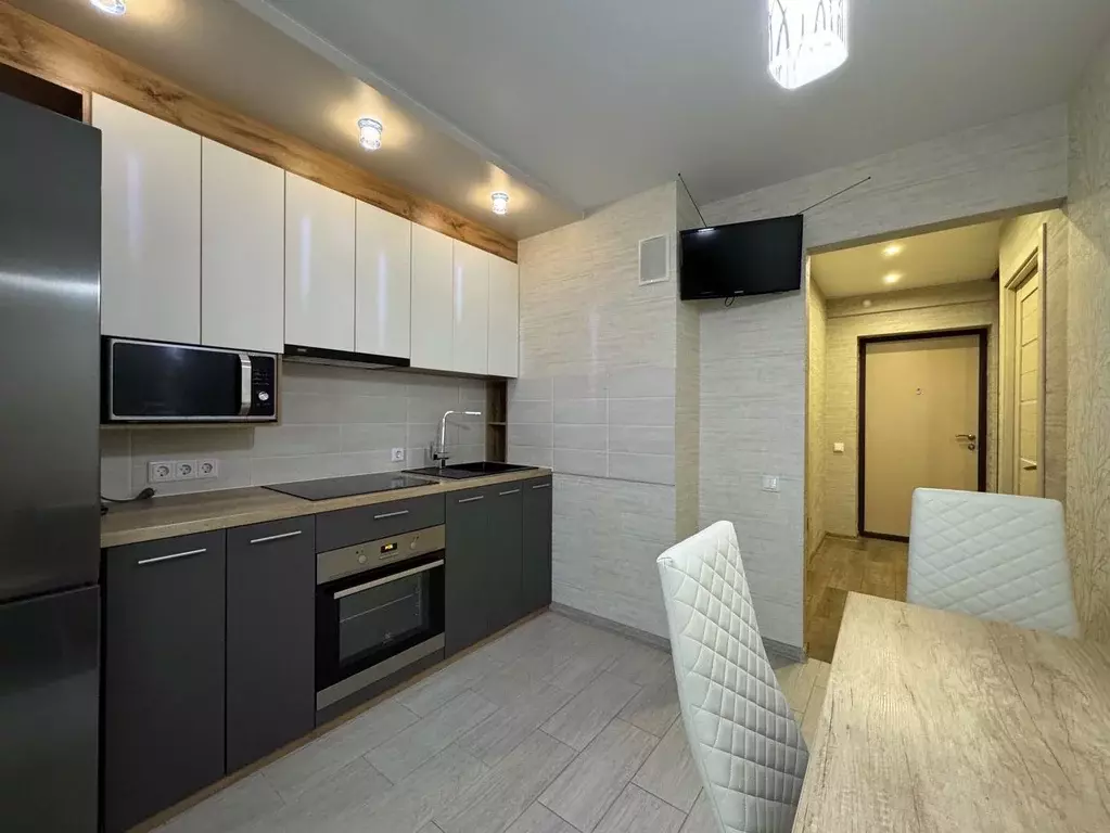 1-к кв. Кировская область, Киров ул. Мостовицкая, 11 (36.4 м) - Фото 2